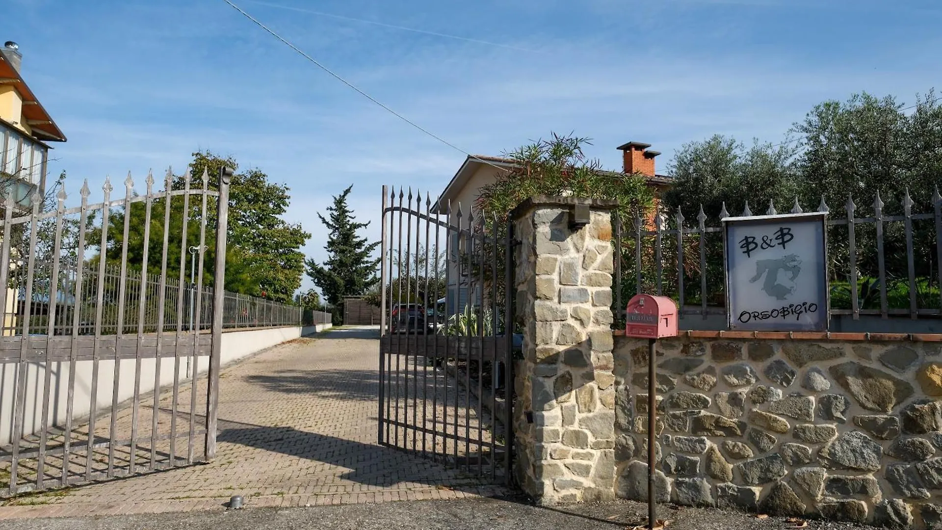 B&B Orsobigio Quarrata Bed & Breakfast